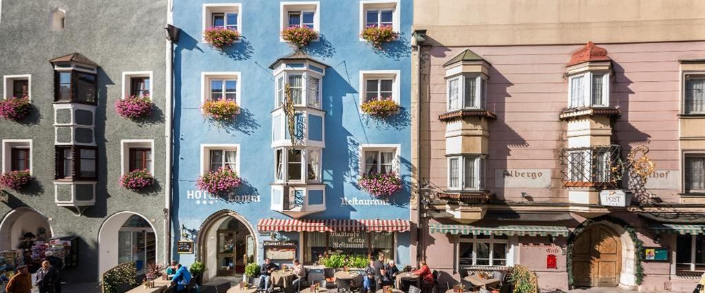 obiekt, teren hotelu