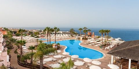 teren hotelu, basen