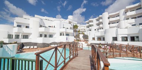 obiekt, teren hotelu, basen