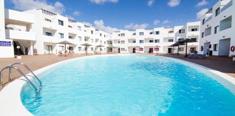 obiekt, teren hotelu, basen