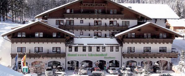 obiekt, budynek główny