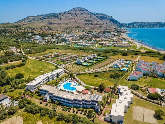 Lardos Bay