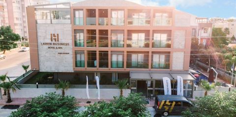 obiekt, budynek główny, teren hotelu