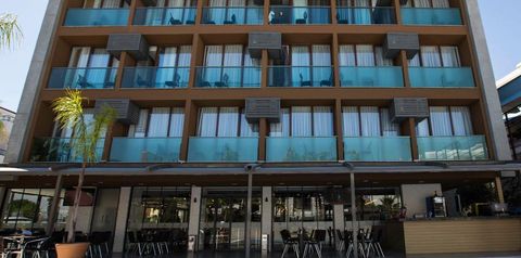 obiekt, budynek główny, teren hotelu