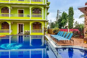 Larios Beach Holidays Resort