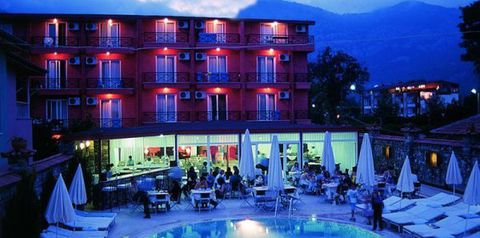 teren hotelu, basen, obiekt