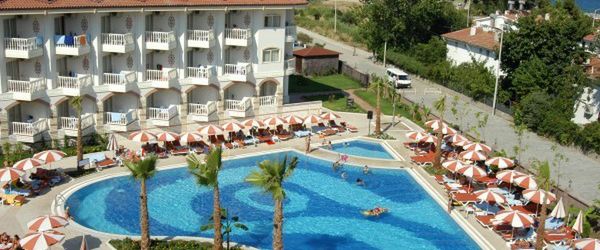 obiekt, teren hotelu, basen