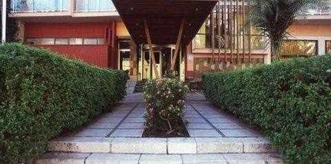 budynek główny, obiekt