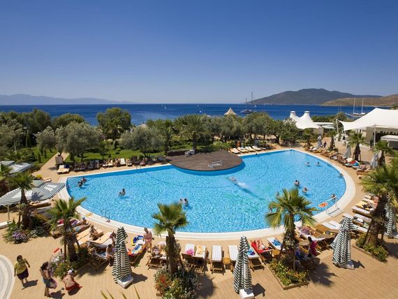 Latanya Beach Resort - zdjęcie 3