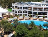Latanya Beach Resort