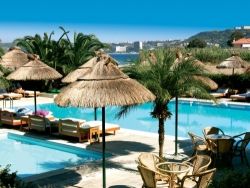 Latino Bay