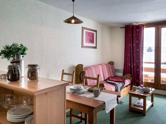 balkon / taras, kuchnia / aneks kuchenny, pokój