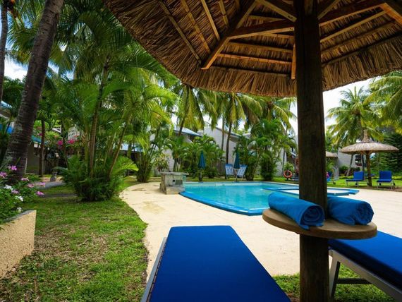 teren hotelu, basen