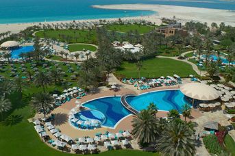 Le Royal Meridien Beach Resort