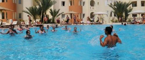 teren hotelu, obiekt, basen