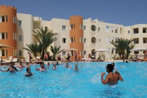 teren hotelu, obiekt, basen