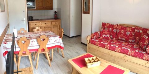 pokój, kuchnia / aneks kuchenny