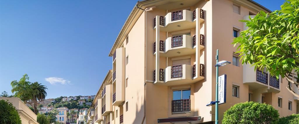 obiekt, budynek główny