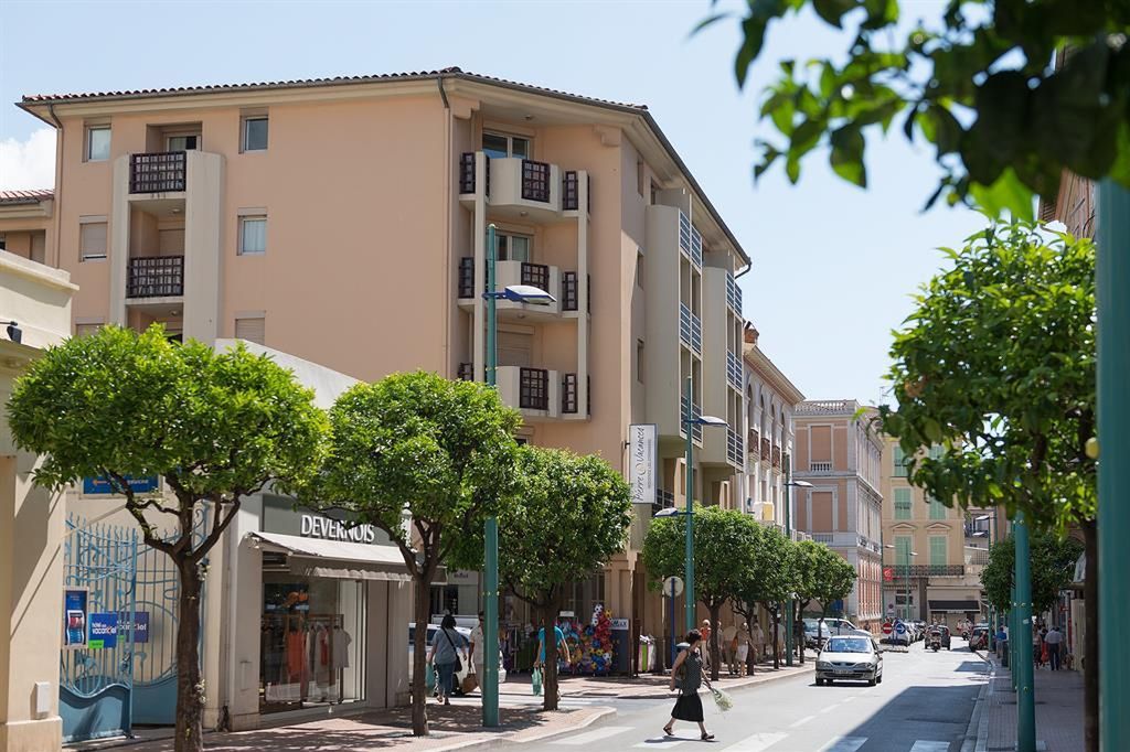 obiekt, budynek główny