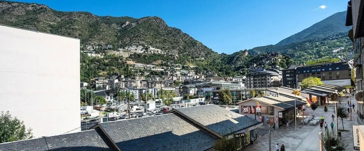 obiekt, teren hotelu