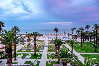 Les Orangers Garden Villas & Bungalows