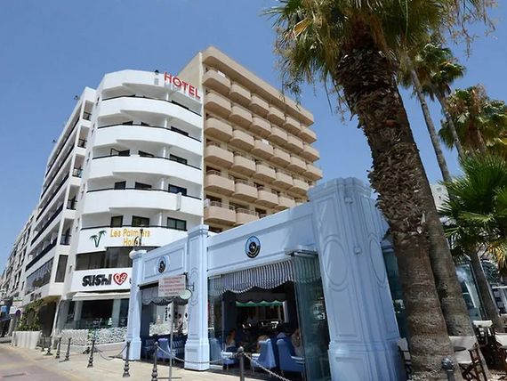 Les Palmiers (Larnaka)