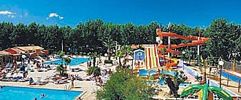 aquapark, zjeżdżalnia, basen