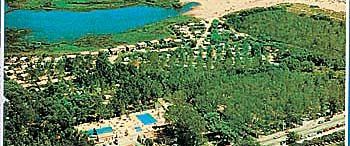 korty tenisowe, basen, plaża