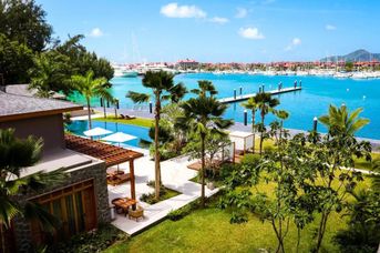 Lescale Resort Marina & Spa