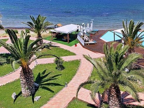 Lesvos Inn