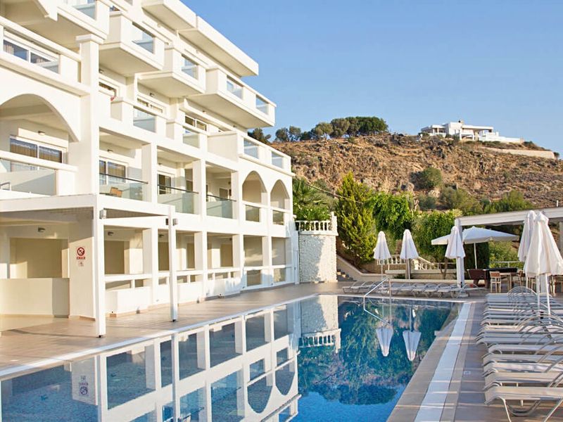Lindos White Hotel & Suites