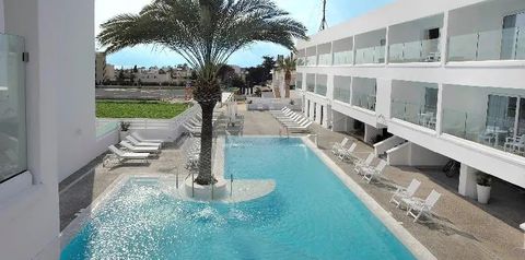 obiekt, teren hotelu, basen