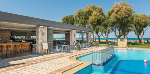 teren hotelu, basen, brodzik, drink bar, dla dzieci