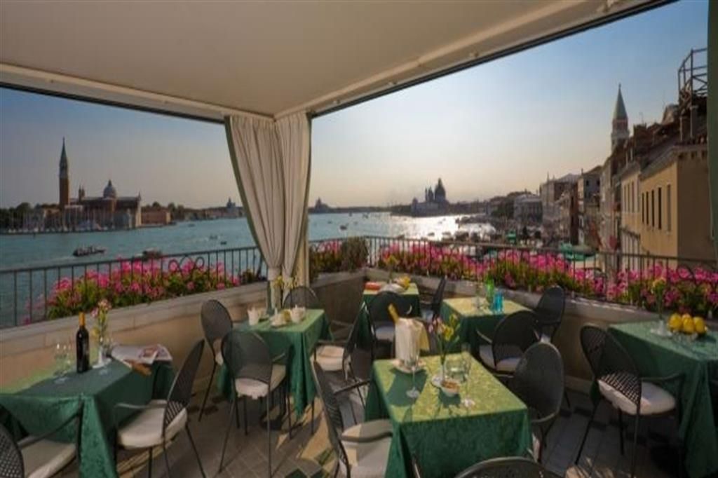 restauracja, balkon / taras