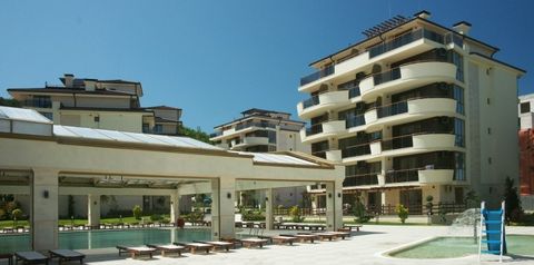 obiekt, teren hotelu, basen