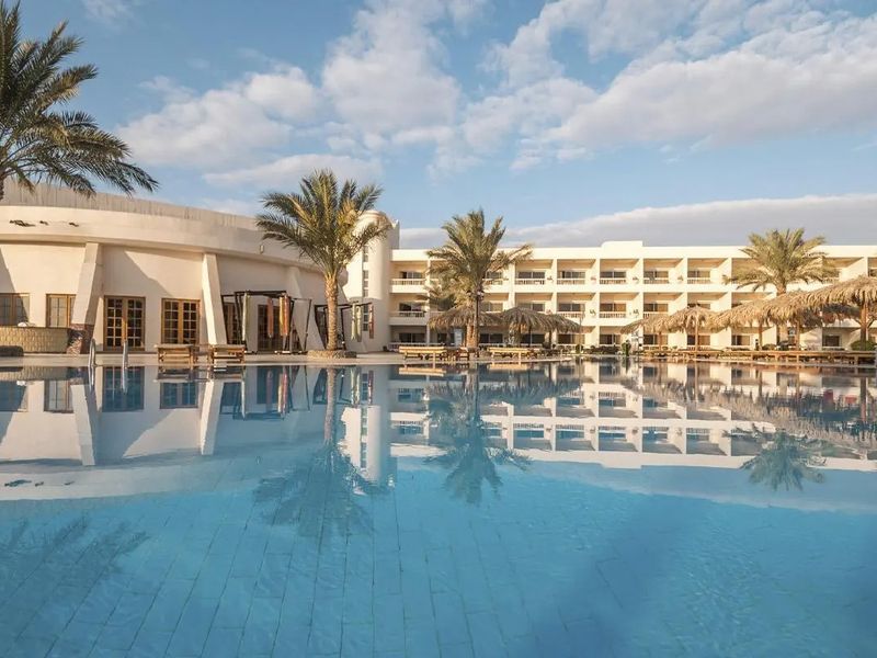 Long Beach Resort (ex Hilton Long Beach)