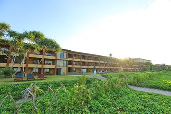 Long Beach Resort (Koggala)