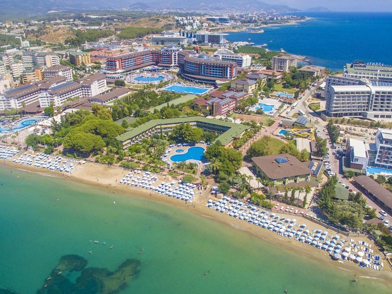 Lonicera World Resort