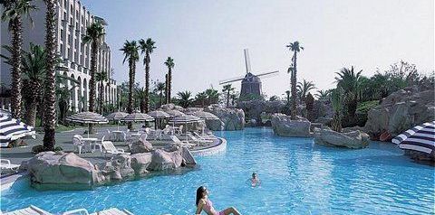 obiekt, teren hotelu, basen