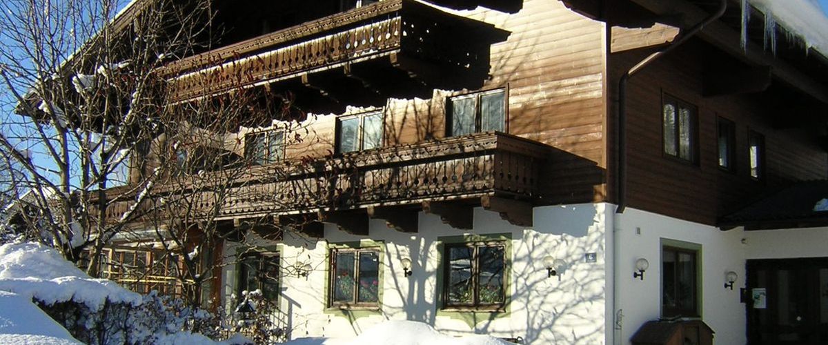 teren hotelu, budynek główny, obiekt