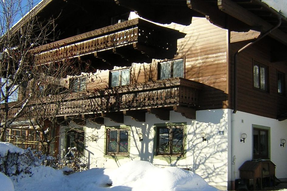 teren hotelu, budynek główny, obiekt