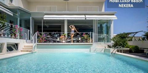 balkon / taras, obiekt, basen