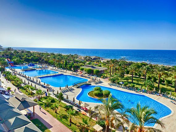 M. C. Arancia Resort