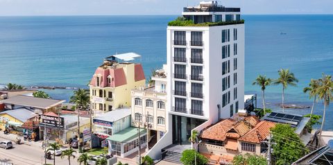 obiekt, budynek główny, teren hotelu