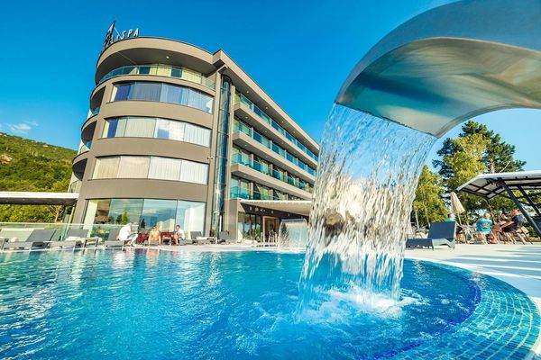 Laki Hotel & SPA