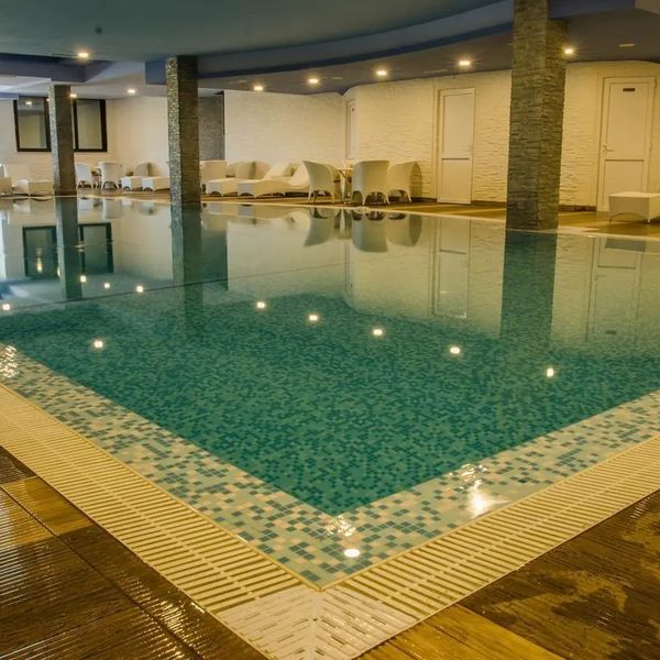 Mirage & Spa