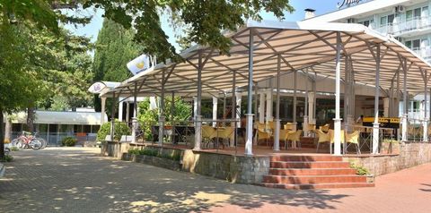 budynek główny, restauracja