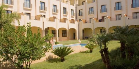 obiekt, teren hotelu, basen