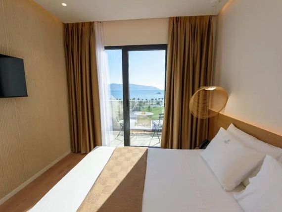 Mahoro Boutique 4*