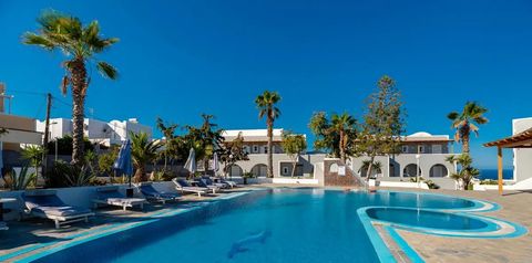 obiekt, teren hotelu, basen